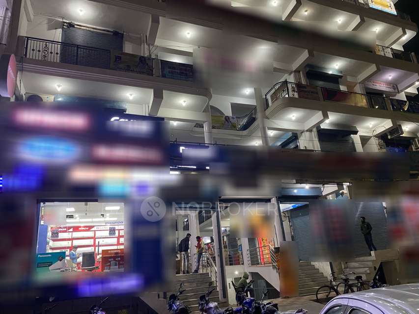 Shop in Sector 31, Noida for Rent 