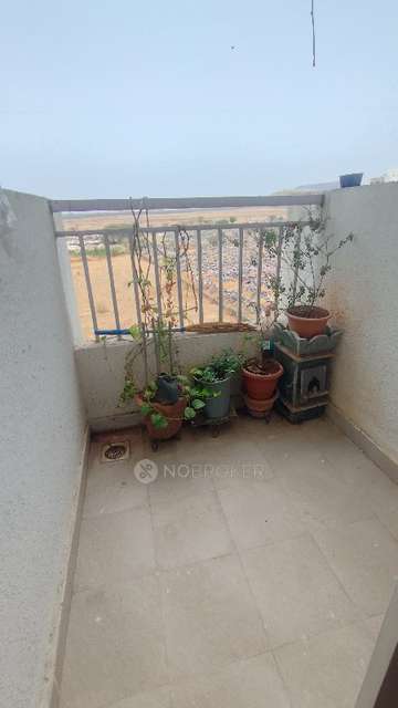 2 BHK Flat In  7th Heaven B Building Phase 2 For Sale  In Dhanori