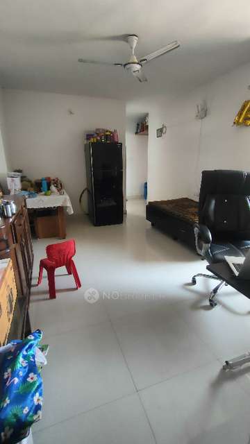 2 BHK Flat In  7th Heaven B Building Phase 2 For Sale  In Dhanori