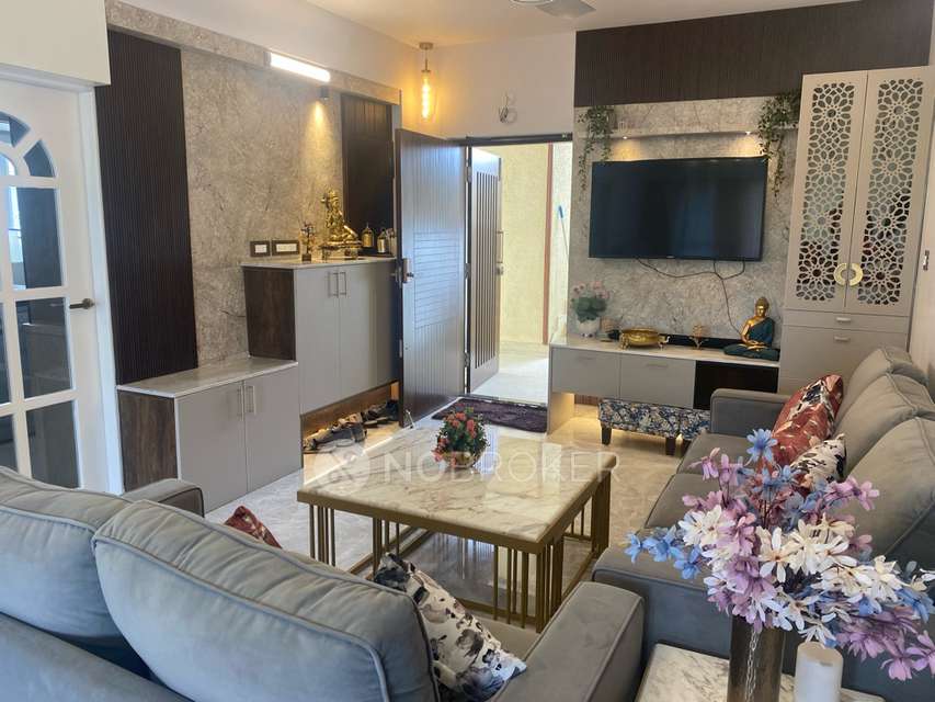 2 BHK Flat In Ranka Court for Rent  In Halsur