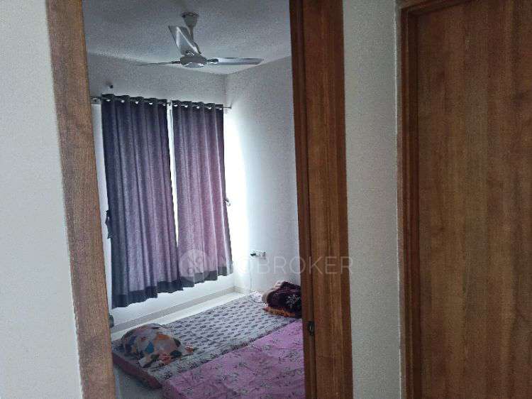 Single Room for Female In 2 BHK  In Fusion Towers ,hinjewadi Phase 3 In Hinjawadi,