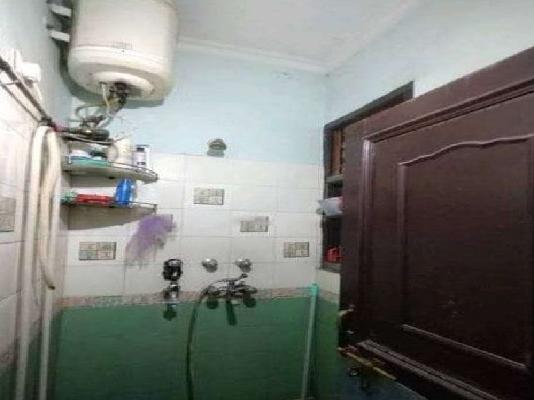 2 BHK Flat For Sale  In Vikaspuri