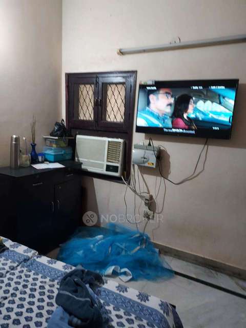 2 BHK Flat For Sale  In Vikaspuri