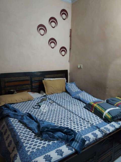 2 BHK Flat For Sale  In Vikaspuri