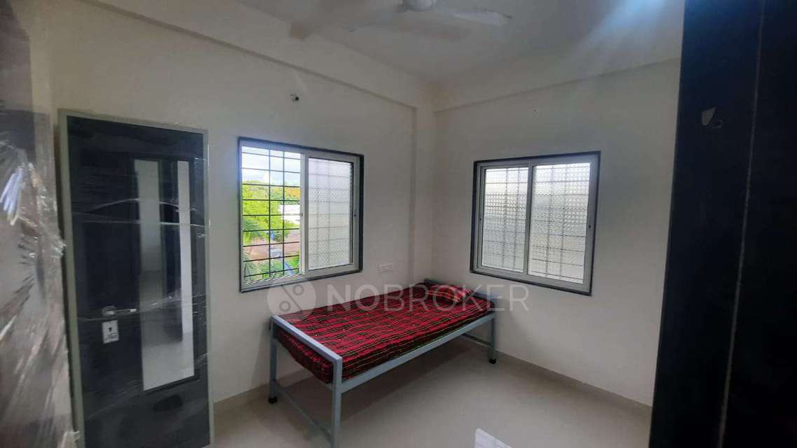 PG for Boys in Loni Kalbhor