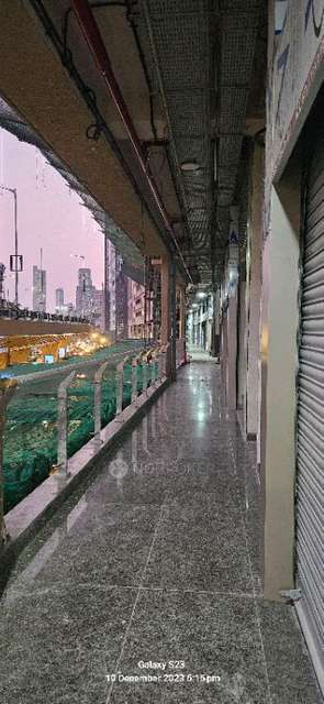 Showroom in Kumbharwada, Mumbai for sale 