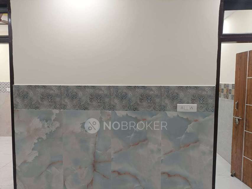 3 BHK Flat In Amrit Vihar For Sale  In Burari