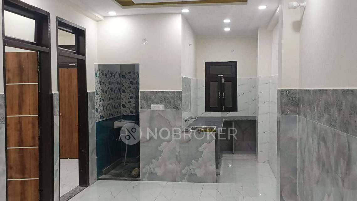 3 BHK Flat In Amrit Vihar For Sale  In Burari