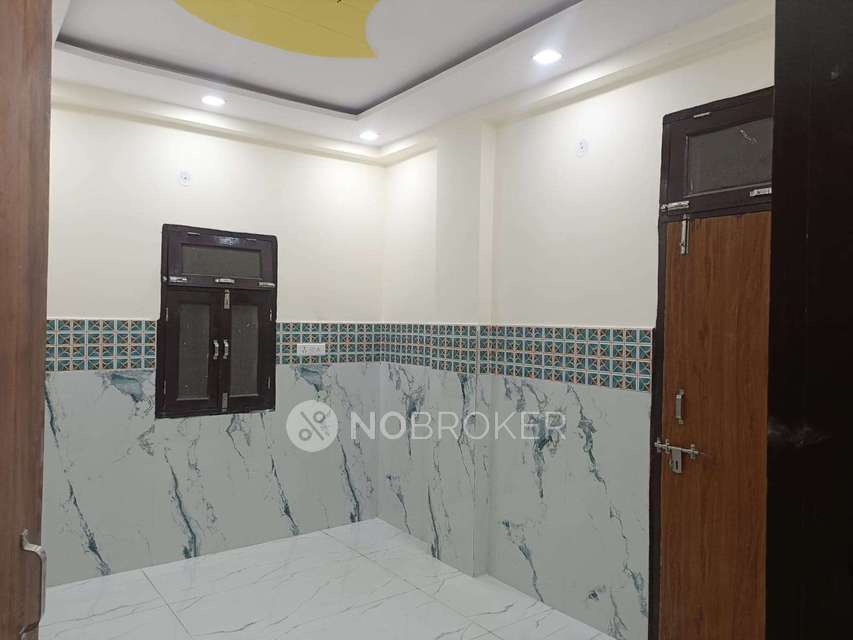 3 BHK Flat In Amrit Vihar For Sale  In Burari