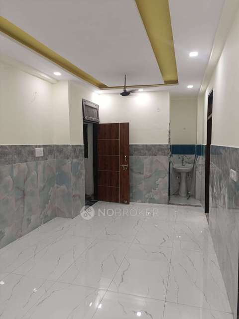 3 BHK Flat In Amrit Vihar For Sale  In Burari
