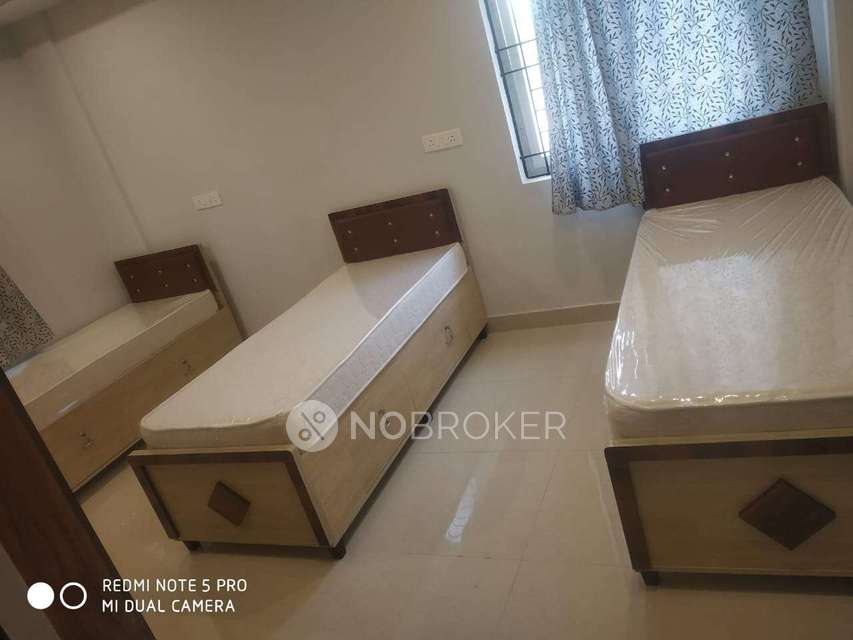 PG for Girls in Pennya