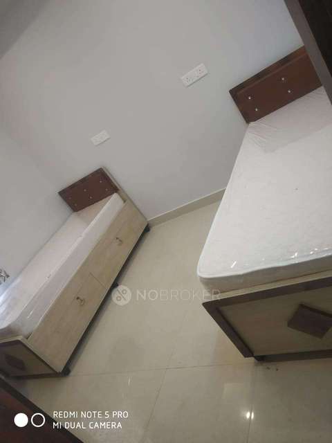 PG for Girls in Pennya