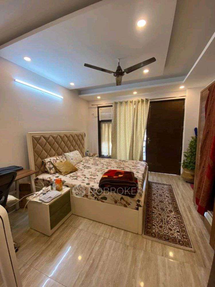 Property for rent in Arun Vihar, Sector 37, Noida, Uttar Pradesh, India
