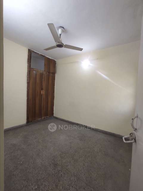 3 BHK Flat In Ag1 Pocket Vikaspuri For Sale  In Ag1123, Block Ag 1, Vikaspuri, New Delhi, Delhi, 110018, India