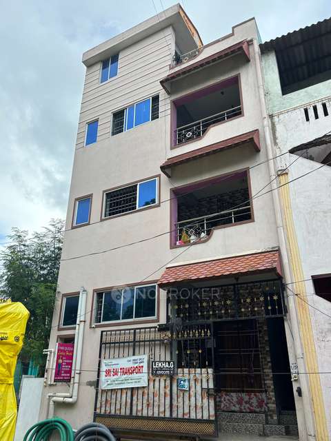 PG for Girls in Thorapakkamm