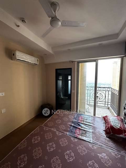 2 BHK Flat In Prateek Grand Carnesia for Rent  In Siddharth Vihar