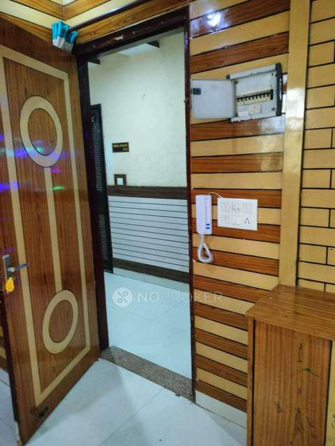 1 BHK Flat In Shree Krishna Apartment For Sale  In Dwarka