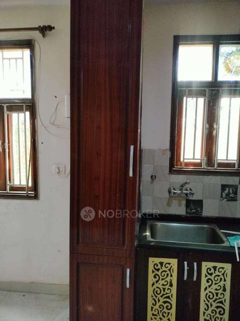 1 BHK Flat In Shree Krishna Apartment For Sale  In Dwarka