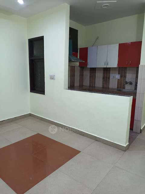 2 BHK Flat In Ojha&#39;s For Sale  In Param Puri