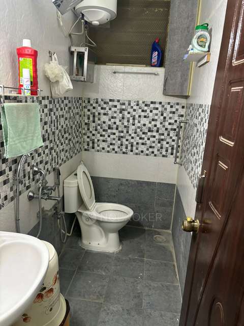 2 BHK Flat In Aryan Pebble Bay For Sale  In Thanisandra