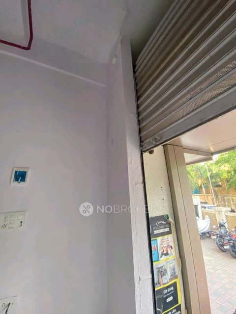 Industrial Building in Mulund West, Mumbai for sale 