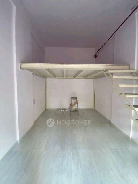 Industrial Building in Mulund West, Mumbai for sale 