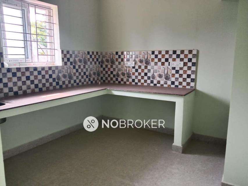 4+ BHK Flat In  Phoenix  For Sale  In Avadi