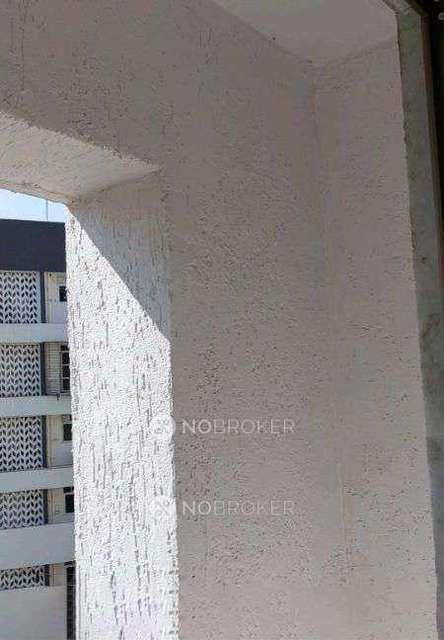 1 RK Flat In Amar Vaishali Chs For Sale  In Naupada