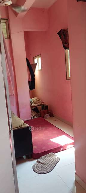 Shared Room for Male In 1 BHK  In Hadapsar