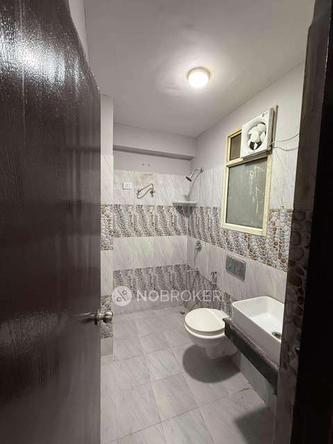 2 BHK Flat In Kw Srishti For Sale  In Raj Nagar Extension