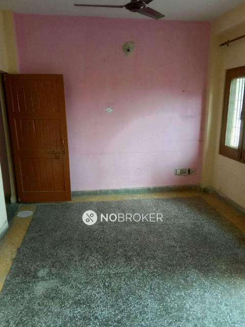 2 BHK Flat For Sale  In Sarita Vihar