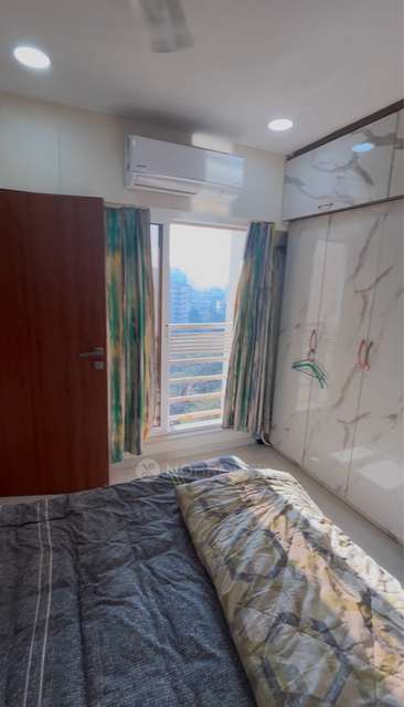 1 BHK Flat In Romell Amore For Sale  In  Andheri West