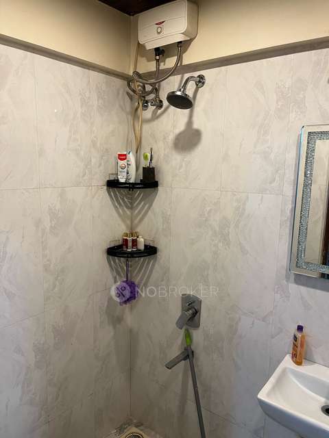 1 BHK Flat In Romell Amore For Sale  In  Andheri West