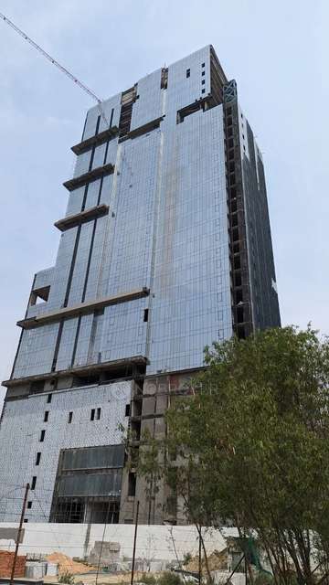 Shop in Sector 98, Noida for sale 