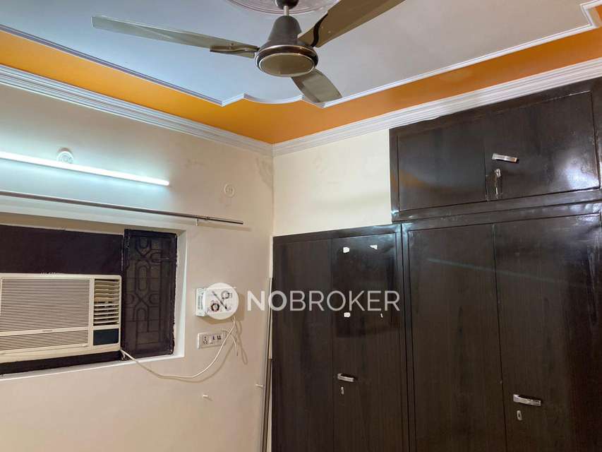 3 BHK Flat In Dda Flats, Rohini For Sale  In Sector 3