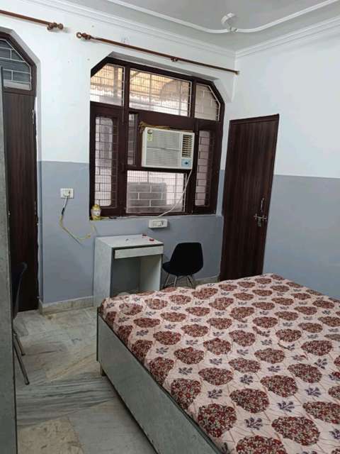 PG for Girls in Kamla Nagar