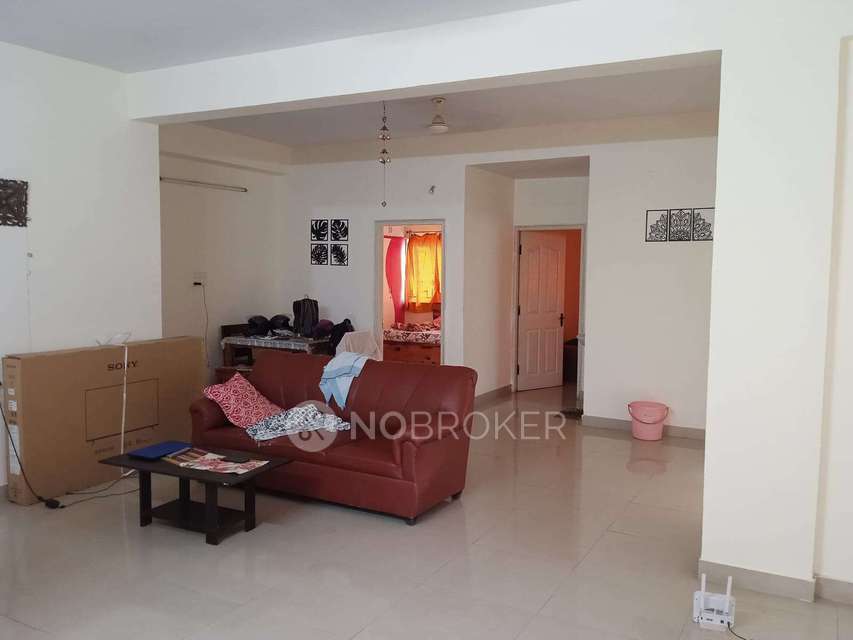 2 BHK Flat In Royal Enclave for Rent  In Marathahalli
