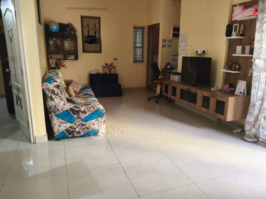 2 BHK Flat In Confident Orion for Rent  In Sompura