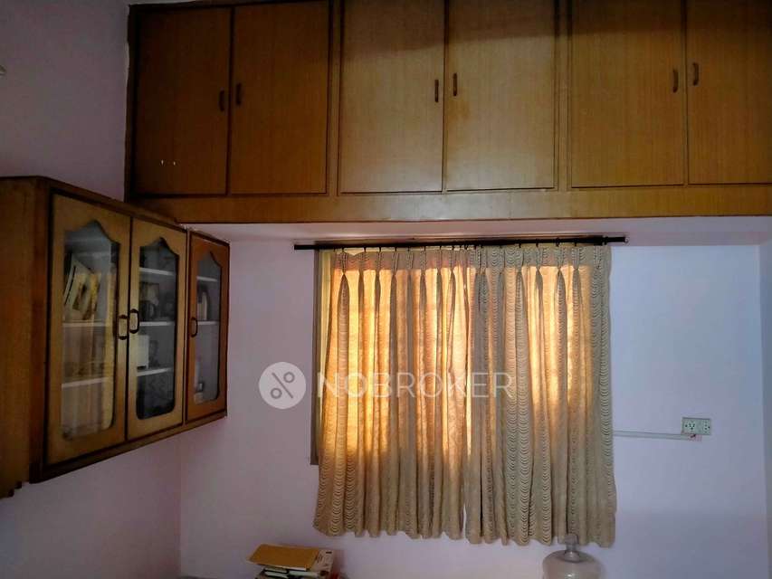 2 BHK Flat In Sirish Sai Tower For Sale  In Habsiguda