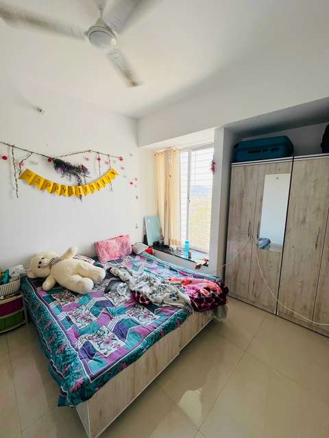 Single Room for Female In 2 BHK  In Altura Hills Baner In Baner