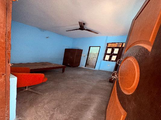 1 RK House for Rent  In Sector 32