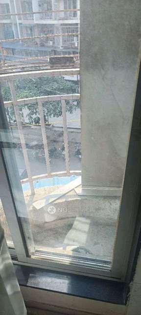 1 RK Flat In Vinayak Corner Karanjade  For Sale  In College Fata