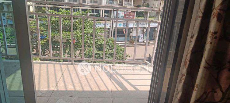 1 RK Flat In Vinayak Corner Karanjade  For Sale  In College Fata