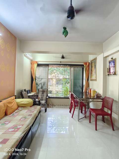 2 BHK Flat In Rajhans B Chs  For Sale  In Green Road