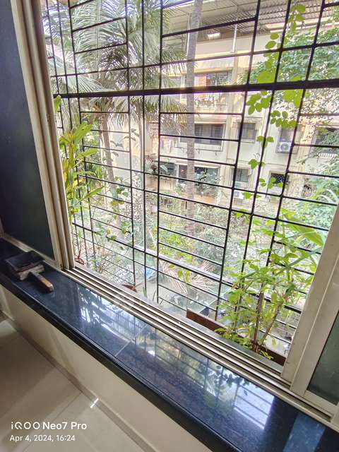 2 BHK Flat In Rajhans B Chs  For Sale  In Green Road