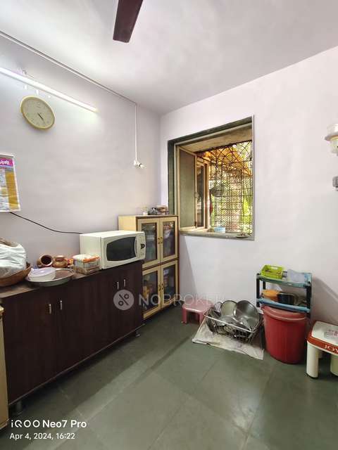 2 BHK Flat In Rajhans B Chs  For Sale  In Green Road