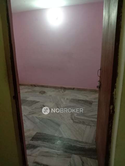 1 BHK Flat In Lig Housing Complex For Sale  In Govindpuram,