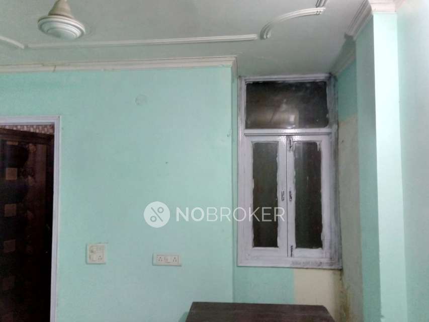 1 RK Flat For Sale  In Kalu Sarai