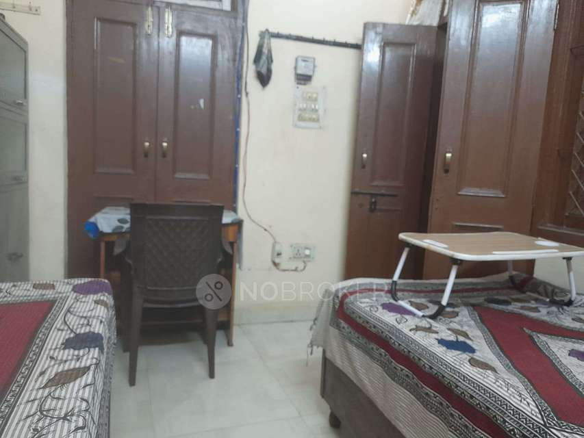 PG for Boys in Rohini