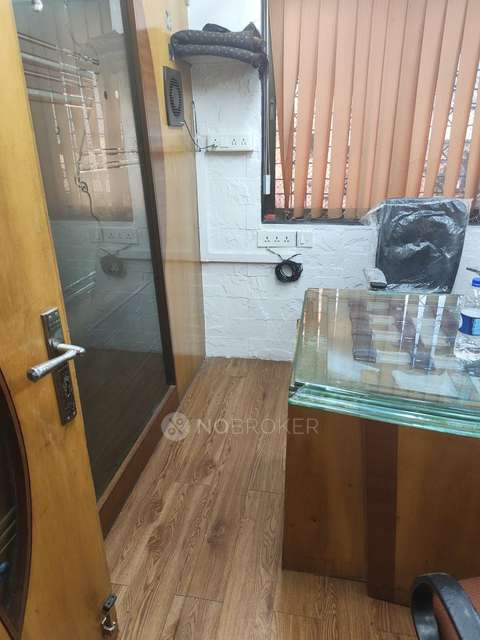 Office Space in Masjid Bandar West, Mumbai for sale 